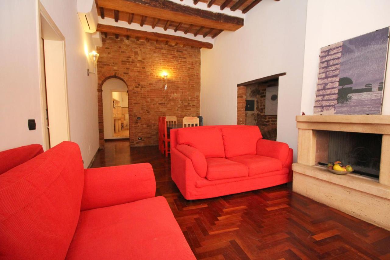 סיינה Logge Del Papa Apartment מראה חיצוני תמונה