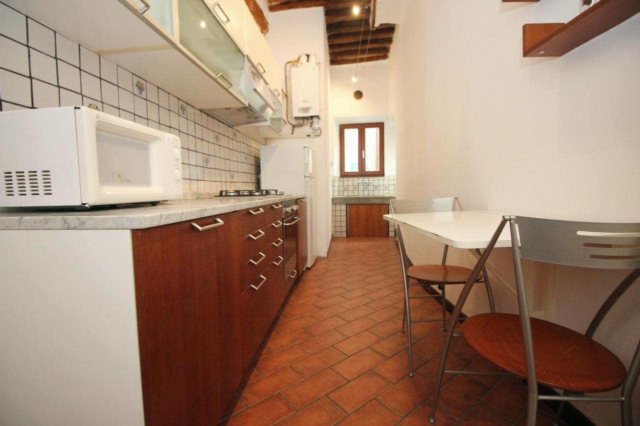 סיינה Logge Del Papa Apartment מראה חיצוני תמונה